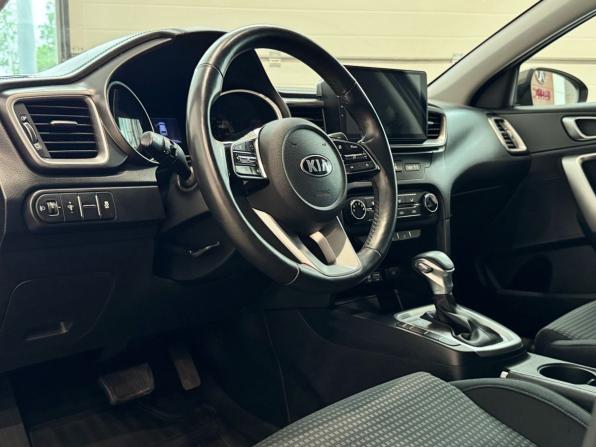 Kia Ceed III с пробегом 2019 года, цена 1 757 000 рублей, 64000 км, хэтчбек, Автокод Объявления