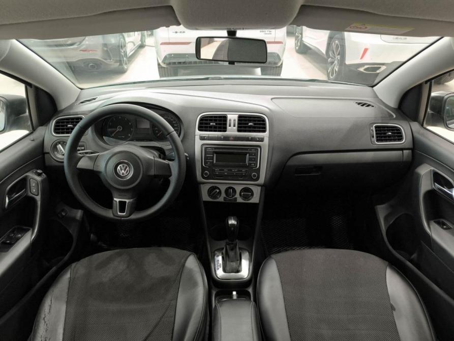 Volkswagen Polo V Казань  - изображение 17