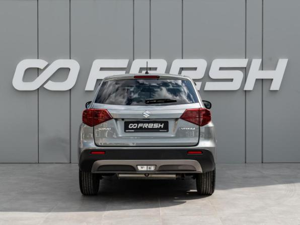 Suzuki Vitara II Рестайлинг с пробегом 2020 года, цена 2 050 000 рублей, 58069 км, внедорожник, Автокод Объявления