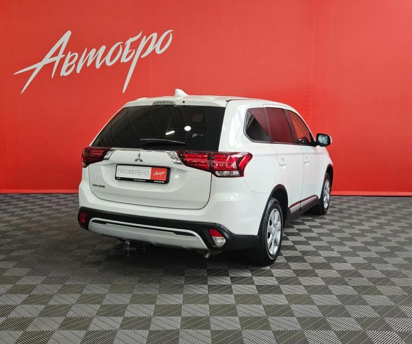Mitsubishi Outlander III Рестайлинг 3 Вологда  - изображение 5