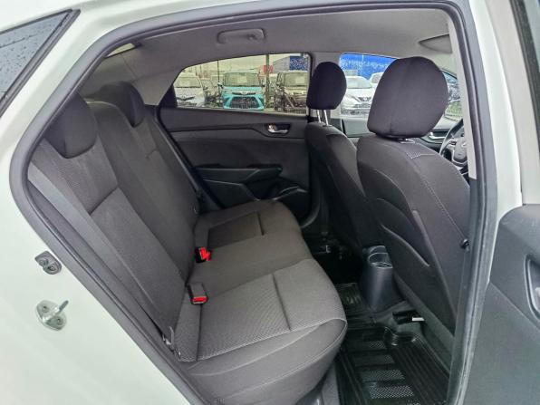 Hyundai Solaris II с пробегом 2019 года, цена 1 349 995 рублей, 79181 км, седан, Автокод Объявления