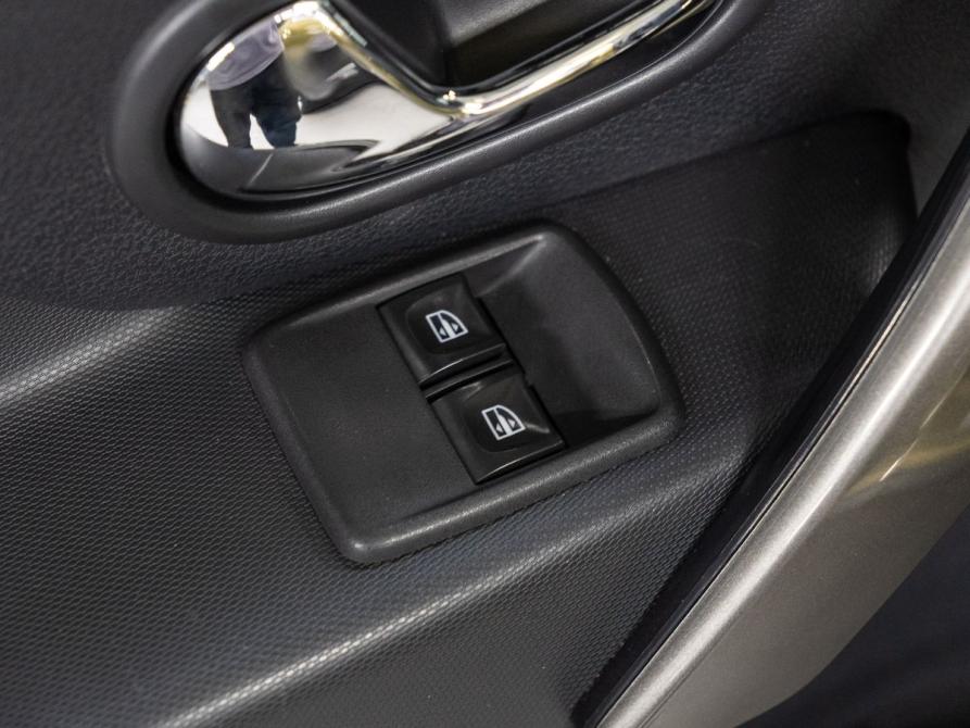 Renault Sandero II Тюмень  - изображение 12