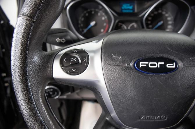 Ford Focus III с пробегом 2012 года, цена 849 000 рублей, 154346 км, хэтчбек, Автокод Объявления