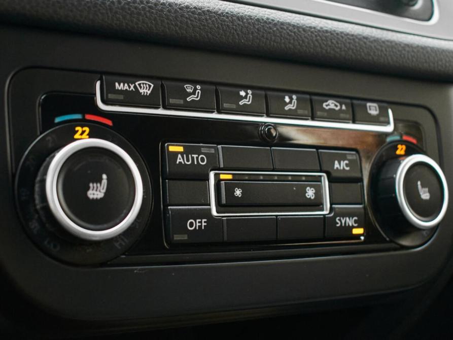 Volkswagen Tiguan I Рестайлинг Екатеринбург  - изображение 18