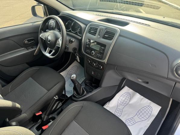 Renault Logan II Рестайлинг с пробегом 2019 года, цена 1 120 000 рублей, 94000 км, седан, Автокод Объявления