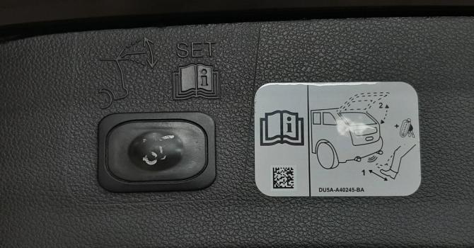 Ford Kuga II Рестайлинг с пробегом 2017 года, цена 1 499 000 рублей, 171608 км, внедорожник, Автокод Объявления