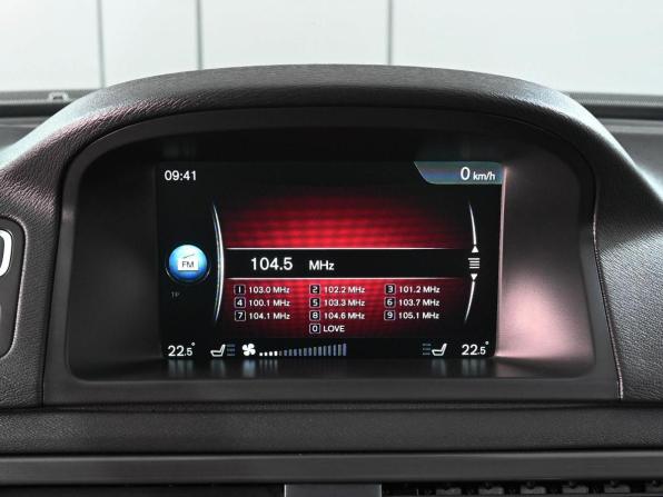 Volvo XC70 II Рестайлинг с пробегом 2014 года, цена 2 049 000 рублей, 132330 км, универсал, Автокод Объявления