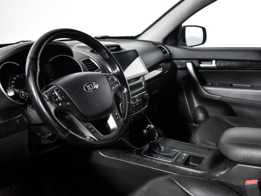 Kia Sorento II Рестайлинг Санкт-Петербург  - изображение 9