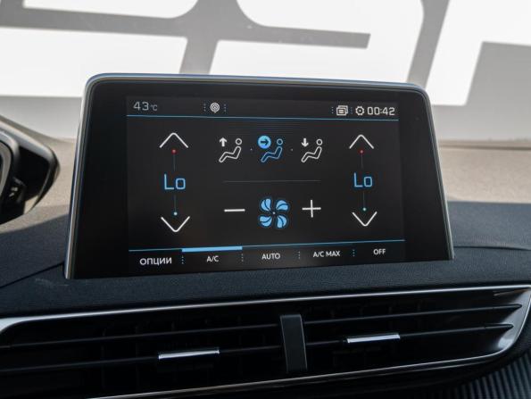 Peugeot 5008 II с пробегом 2019 года, цена 1 610 000 рублей, 107792 км, внедорожник, Автокод Объявления
