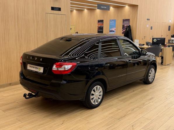 Lada (ВАЗ) Granta I Рестайлинг с пробегом 2023 года, цена 719 000 рублей, 72900 км, лифтбек, Автокод Объявления