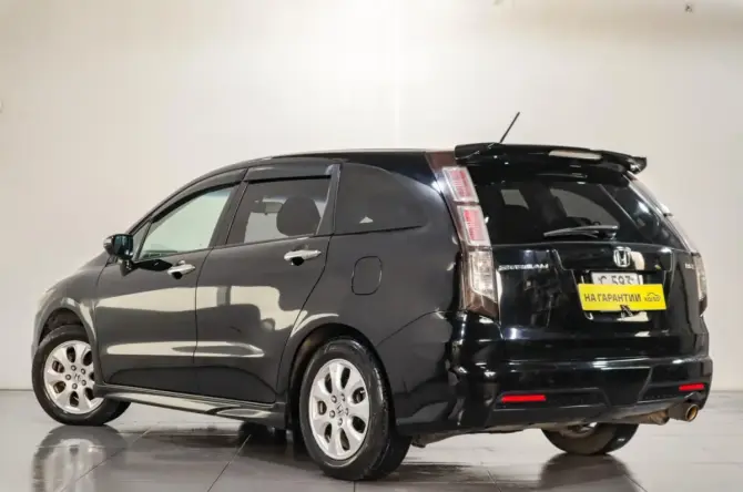 Honda Stream II Рестайлинг с пробегом 2009 года, цена 1 069 000 рублей, 188000 км, компактвэн, Автокод Объявления