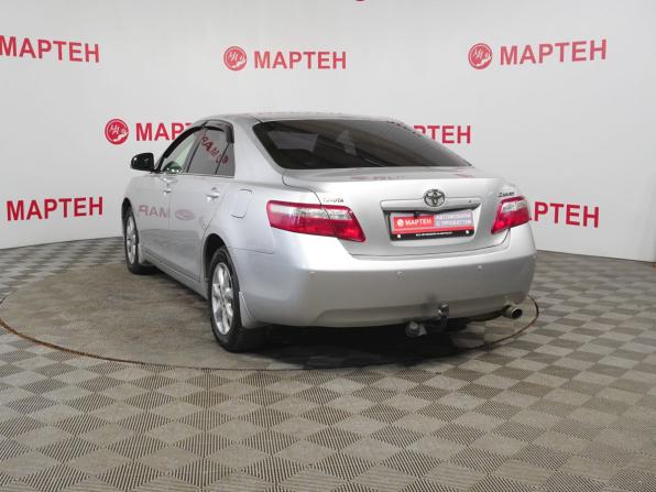 Toyota Camry VI (XV40) Рестайлинг с пробегом 2010 года, цена 999 000 рублей, 302740 км, седан, Автокод Объявления