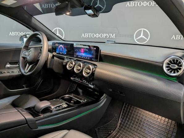 Mercedes-Benz A-Класс IV (W177) с пробегом 2020 года, цена 2 895 000 рублей, 35483 км, хэтчбек, Автокод Объявления
