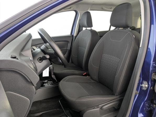 Renault Sandero II Рестайлинг с пробегом 2018 года, цена 1 090 000 рублей, 110500 км, хэтчбек, Автокод Объявления