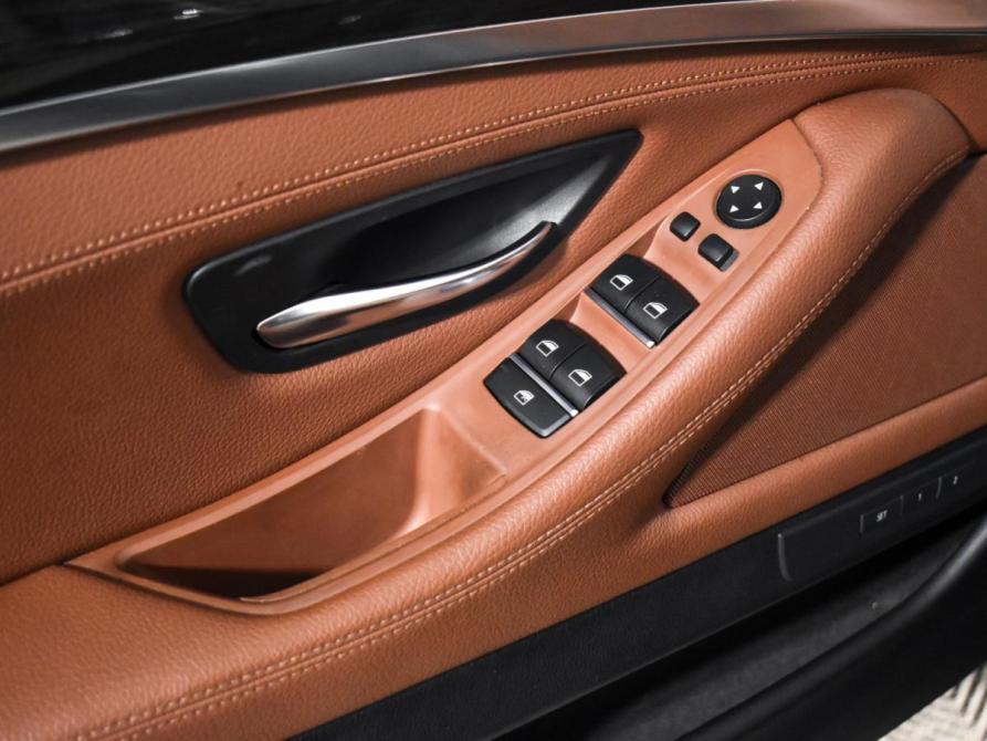BMW 5 серии VI (F10/F11/F07) Рестайлинг Санкт-Петербург  - изображение 10