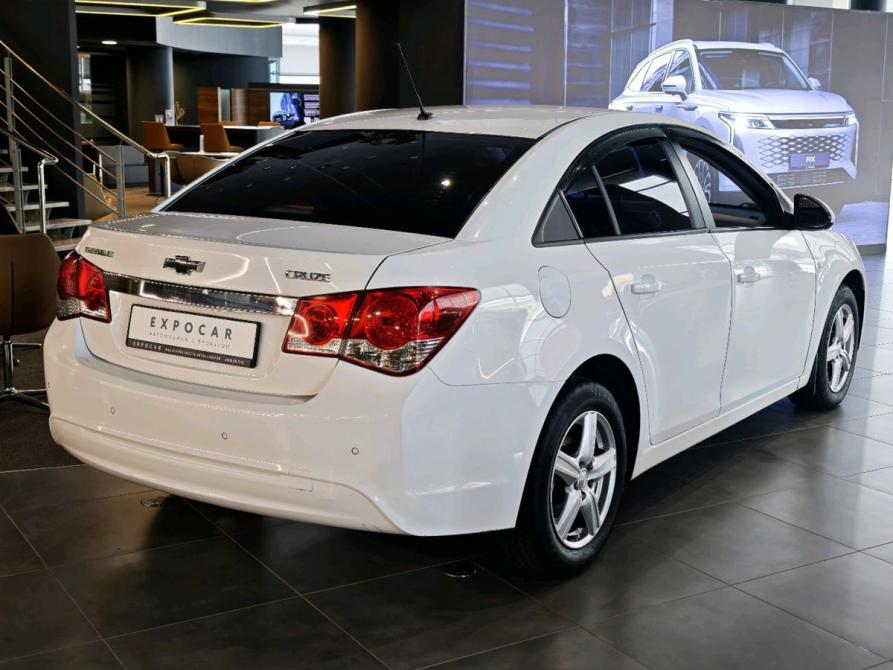 Chevrolet Cruze I Рестайлинг Тюмень  - изображение 6