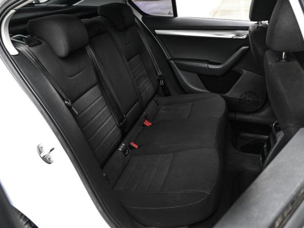Skoda Octavia III (A7) с пробегом 2016 года, цена 1 429 000 рублей, 234135 км, лифтбек, Автокод Объявления