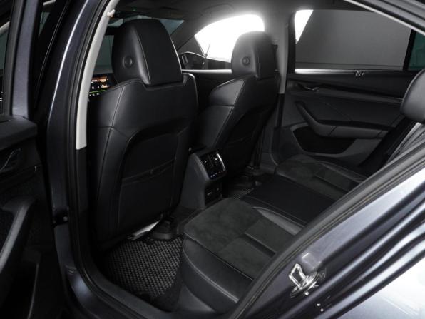 Skoda Octavia IV (A8) с пробегом 2020 года, цена 2 139 000 рублей, 143431 км, лифтбек, Автокод Объявления
