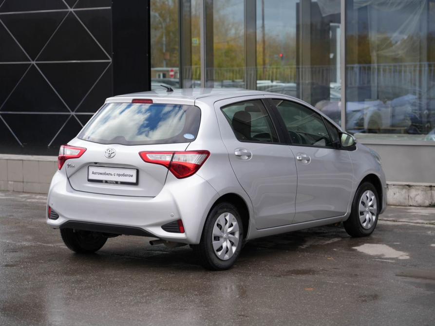 Toyota Vitz III (XP130) Рестайлинг 2 Новосибирск  - изображение 5