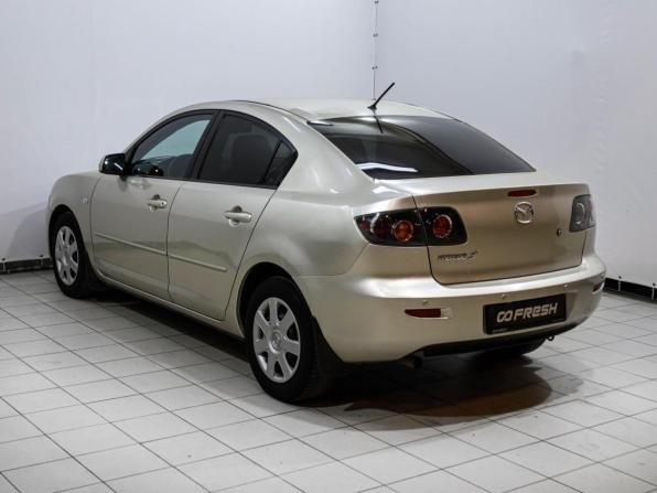 Mazda 3 I (BK) Рестайлинг с пробегом 2006 года, цена 659 000 рублей, 176591 км, седан, Автокод Объявления