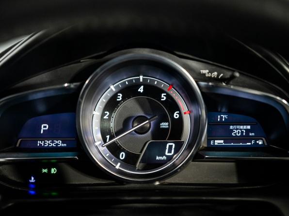 Mazda CX-3 I с пробегом 2015 года, цена 1 350 000 рублей, 143529 км, внедорожник, Автокод Объявления