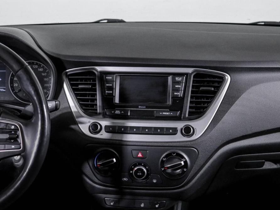 Hyundai Solaris II Москва  - изображение 14