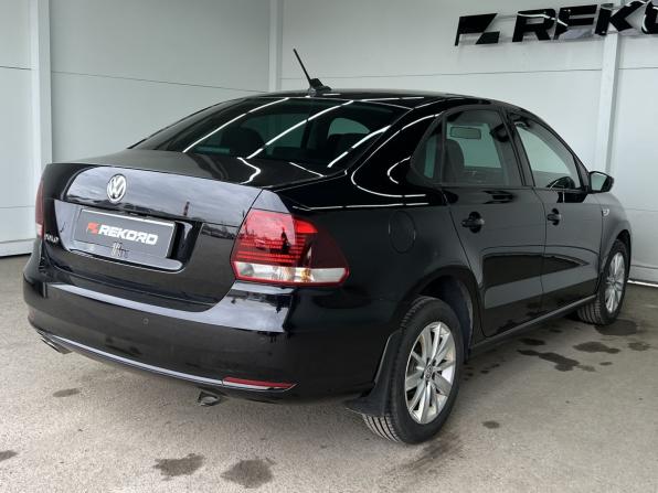 Volkswagen Polo V Рестайлинг с пробегом 2019 года, цена 1 199 000 рублей, 144475 км, седан, Автокод Объявления