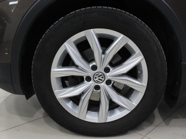 Volkswagen Tiguan II с пробегом 2020 года, цена 2 980 000 рублей, 61534 км, внедорожник, Автокод Объявления