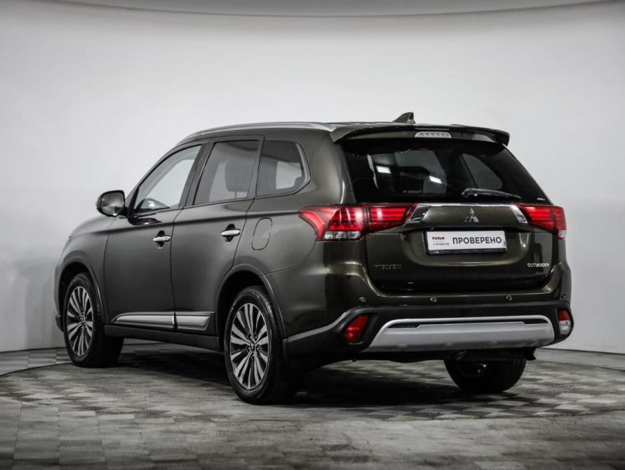 Mitsubishi Outlander III Рестайлинг 3 Санкт-Петербург  - изображение 7