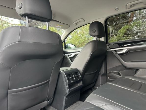Volkswagen Touareg III с пробегом 2019 года, цена 3 650 000 рублей, 198472 км, внедорожник, Автокод Объявления
