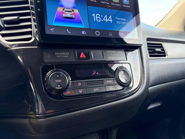 Mitsubishi Outlander III Рестайлинг 3 с пробегом 2018 года, цена 1 480 000 рублей, 265000 км, внедорожник, Автокод Объявления