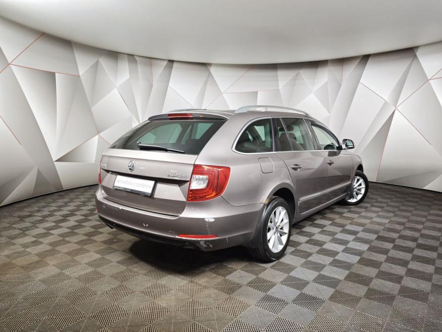 Skoda Superb II Рестайлинг Москва  - изображение 2