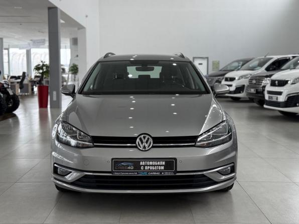 Volkswagen Golf VII Рестайлинг с пробегом 2019 года, цена 1 495 000 рублей, 137396 км, универсал, Автокод Объявления