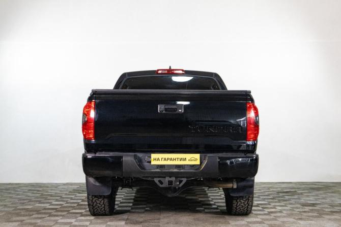 Toyota Tundra II Рестайлинг с пробегом 2021 года, цена 6 549 000 рублей, 69200 км, offers.body_type.unknown, Автокод Объявления