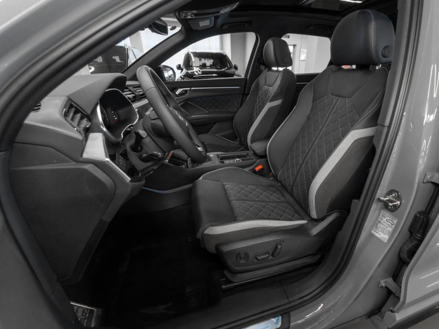 Audi Q3 II (F3) Москва  - изображение 9