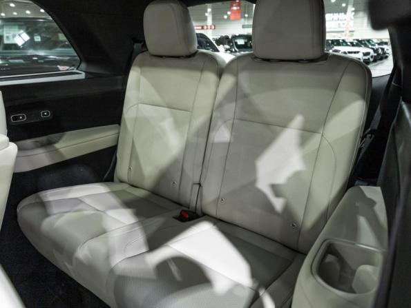 Li Auto (Lixiang) L9 I с пробегом 2022 года, цена 6 250 000 рублей, 35174 км, внедорожник, Автокод Объявления
