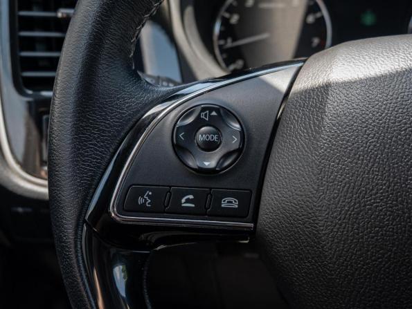 Mitsubishi Outlander III Рестайлинг 3 с пробегом 2022 года, цена 2 970 000 рублей, 26657 км, внедорожник, Автокод Объявления