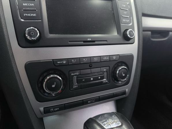 Skoda Octavia II (A5) Рестайлинг с пробегом 2012 года, цена 879 000 рублей, 224685 км, лифтбек, Автокод Объявления