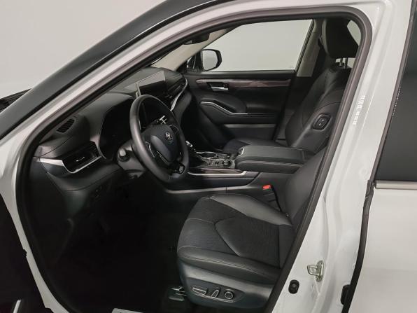 Toyota Highlander IV (XU70) с пробегом 2026 года, цена 5 850 000 рублей, 15 км, внедорожник, Автокод Объявления