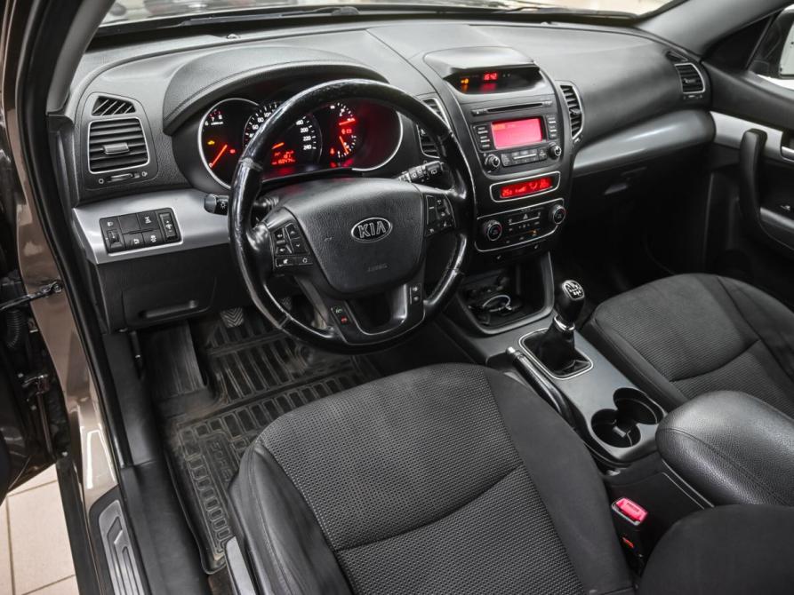 Kia Sorento II Рестайлинг Челябинск  - изображение 12