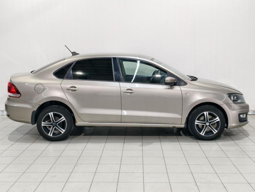 Volkswagen Polo V Рестайлинг Курск  - изображение 4