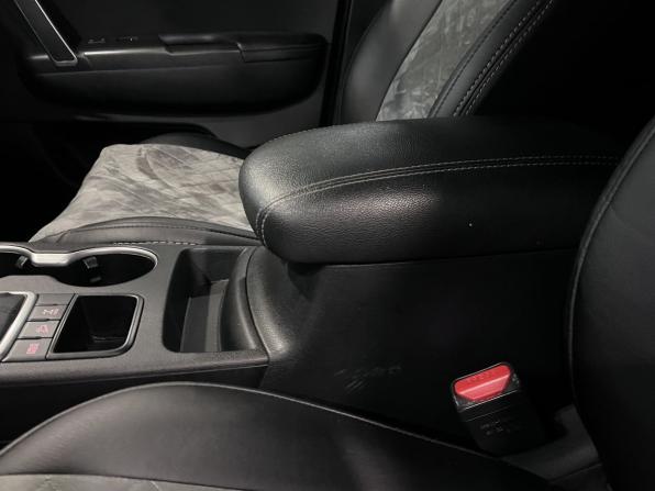 Kia Sportage IV Рестайлинг с пробегом 2018 года, цена 2 275 000 рублей, 93830 км, внедорожник, Автокод Объявления