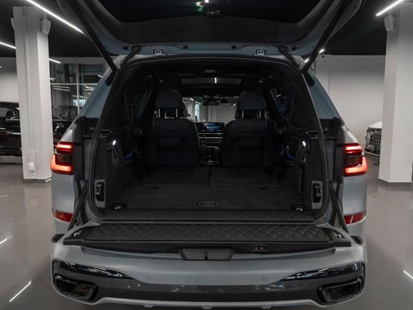 BMW X7 I (G07) Рестайлинг с пробегом 2023 года, цена 12 750 000 рублей, 39144 км, внедорожник, Автокод Объявления