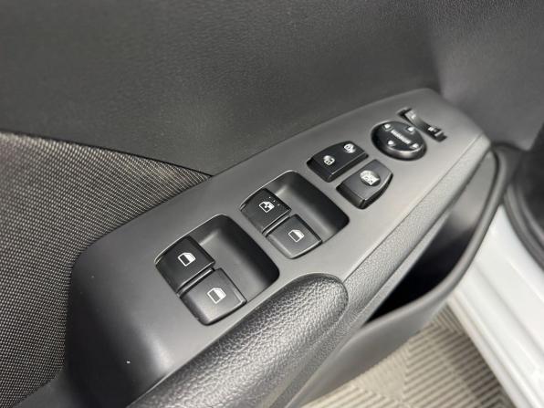 Hyundai Solaris II Рестайлинг с пробегом 2022 года, цена 1 540 000 рублей, 106149 км, седан, Автокод Объявления