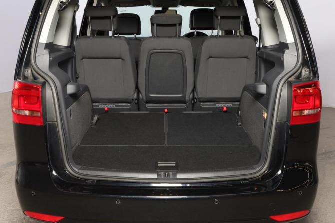 Volkswagen Touran I Рестайлинг 2 с пробегом 2012 года, цена 1 249 000 рублей, 106000 км, компактвэн, Автокод Объявления