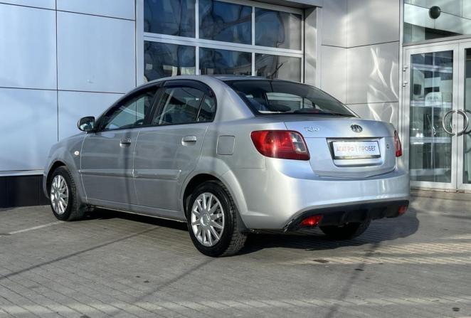 Kia Rio II Рестайлинг с пробегом 2011 года, цена 650 000 рублей, 156667 км, седан, Автокод Объявления