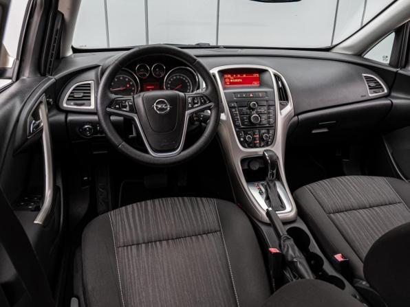 Opel Astra J с пробегом 2011 года, цена 760 000 рублей, 168409 км, хэтчбек, Автокод Объявления