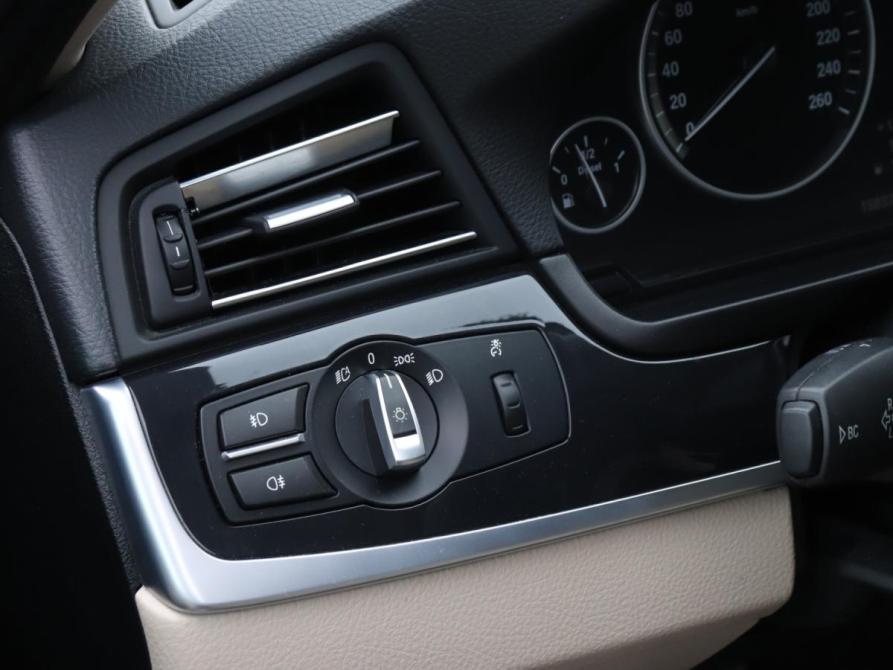 BMW 5 серии VI (F10/F11/F07) Москва  - изображение 17