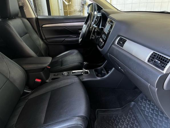 Mitsubishi Outlander III Рестайлинг с пробегом 2014 года, цена 1 669 000 рублей, 153089 км, внедорожник, Автокод Объявления