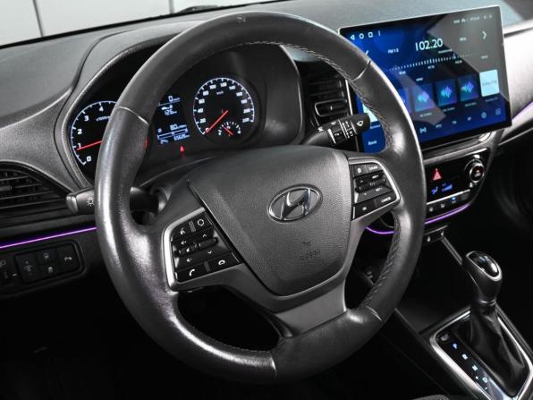 Hyundai Solaris II Рестайлинг с пробегом 2020 года, цена 1 869 000 рублей, 65626 км, седан, Автокод Объявления